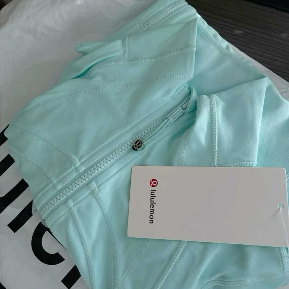 Lululemon Teal Define Jacket with Leggings, Full Set